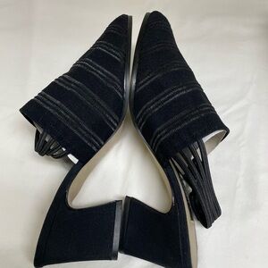 Jasmine Black Heels with Textured Sophistication